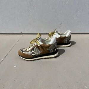 Veronica Beard Tennis Shoes size 10